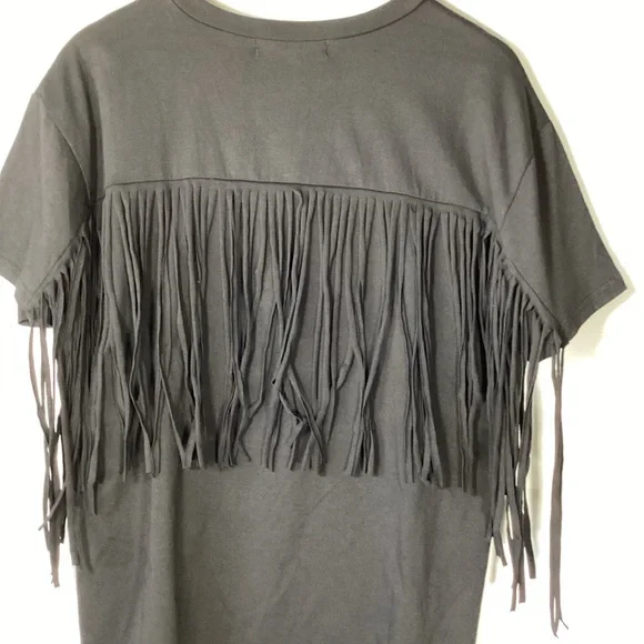 Rowdy Crowd Clothing Black T-Shirt With Fringe NWT - Picture 4 of 7